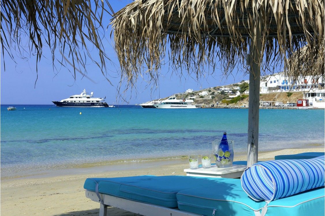 โรงแรมไมโคนอส พาเลส บีช Mykonos Town ภายนอก รูปภาพ