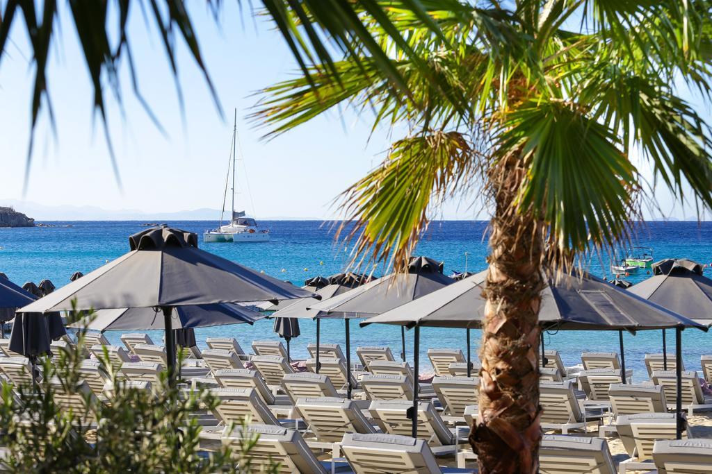 โรงแรมไมโคนอส พาเลส บีช Mykonos Town ภายนอก รูปภาพ