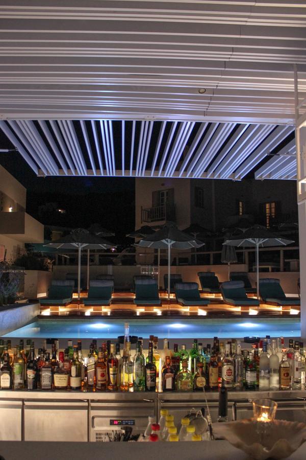 โรงแรมไมโคนอส พาเลส บีช Mykonos Town ภายนอก รูปภาพ