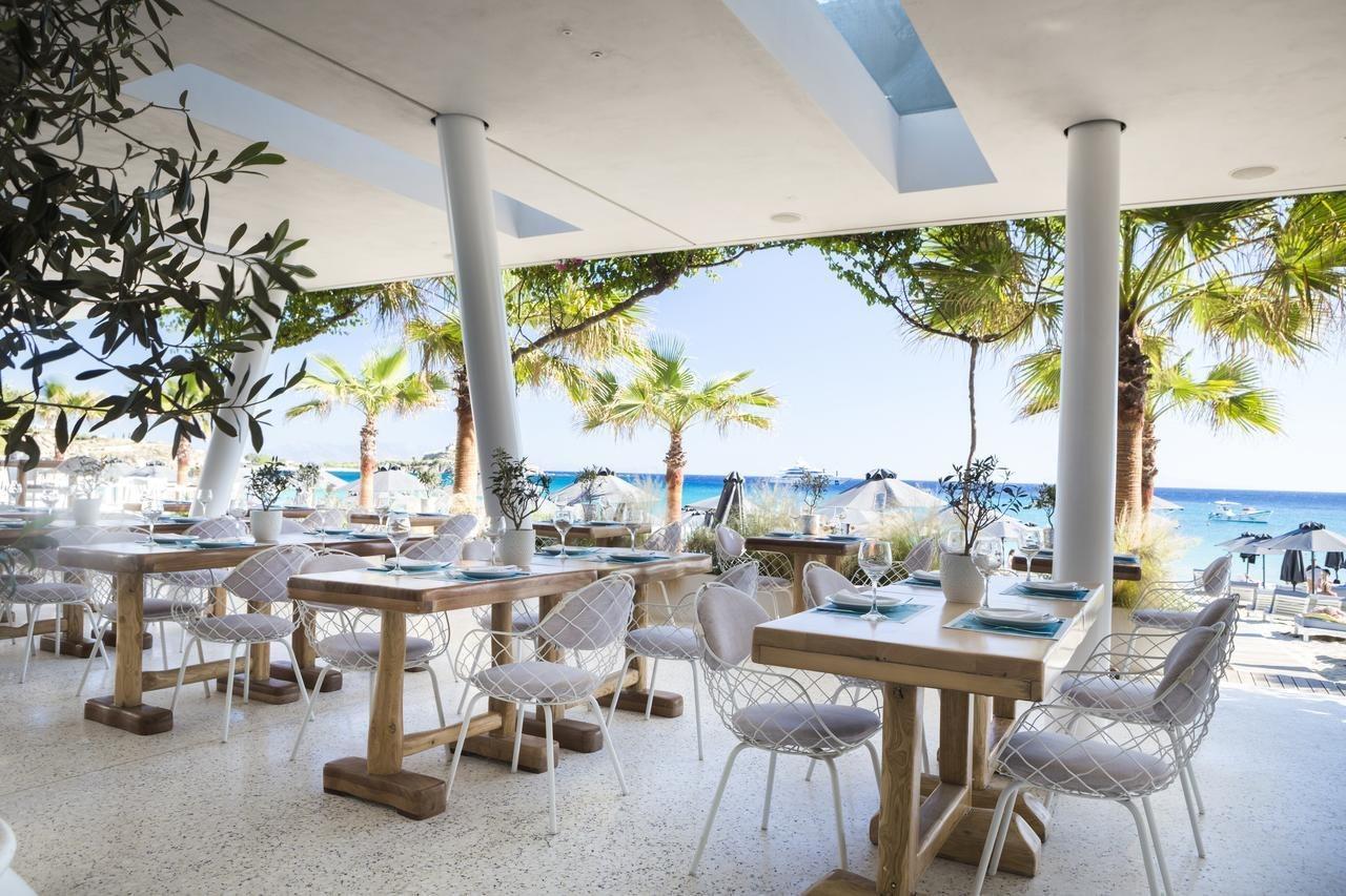 โรงแรมไมโคนอส พาเลส บีช Mykonos Town ภายนอก รูปภาพ
